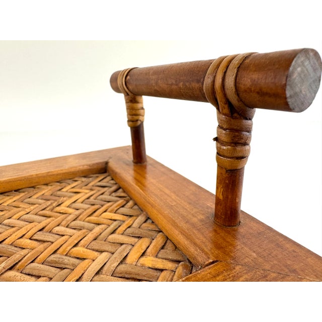 Vintage Rattan-Wrapped Wood Serving Tray With Herringbone Woven Base For Sale In Little Rock - Image 6 of 15