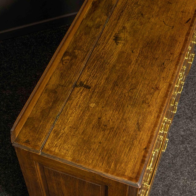18th Century Lancashire Mule Chest For Sale - Image 11 of 17