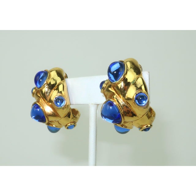 Abstract Antigona Paris Gold Plated Sculptural Earrings With Blue Cabochons, a Pair For Sale - Image 3 of 12