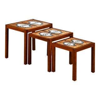 1960s Danish Modern Teak Nesting End Tables - Set of 3 For Sale