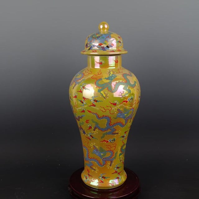 Chinese Antique Chinese Ceramic Pot Qing Dynasty Kangxi Marked Yellow Ground Famille Rose Porcelain Ginger Jar Hand Painted Dragon Pattern For Sale - Image 3 of 7