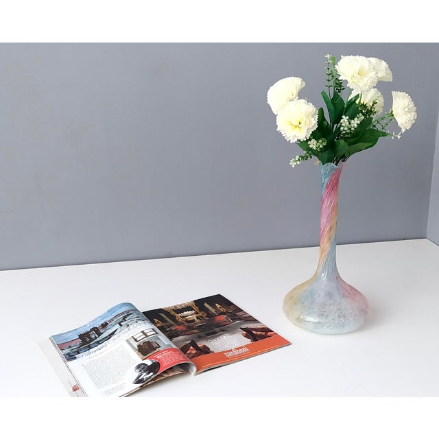 Made in Italy, 1950s-1960s Made in Murano glass with bubble inclusion due to its manufacturing. It is a vintage piece,...