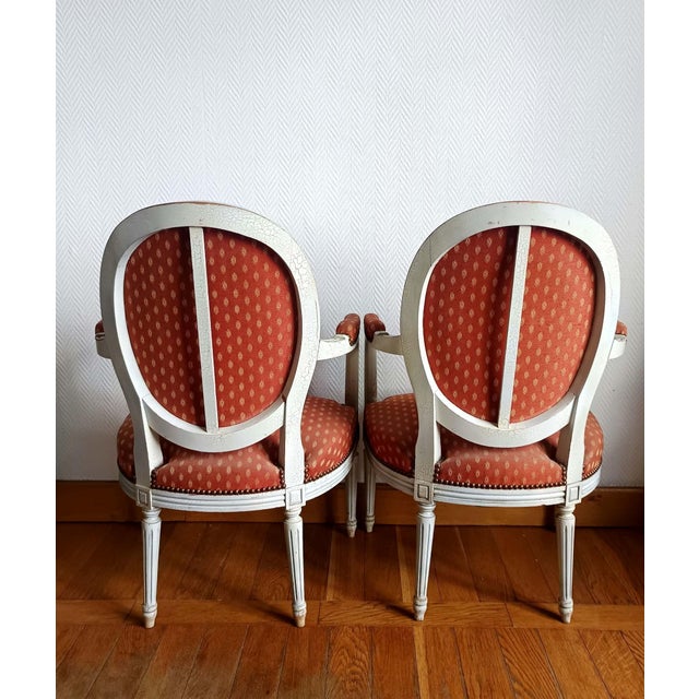 Louis XVI Medallion Cabriolet Armchairs, 1890s, Set of 2 For Sale - Image 13 of 16