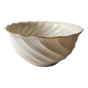 Late 20th Century Sophisticated Vegetable Bowl Gold Trim by Lenox