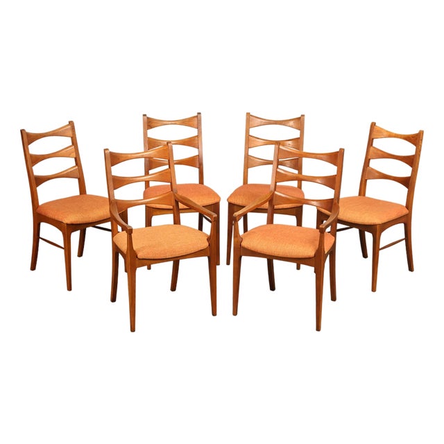 Lane Rhythm Mid Century Modern Set Of Six Walnut Dining Chairs For Sale
