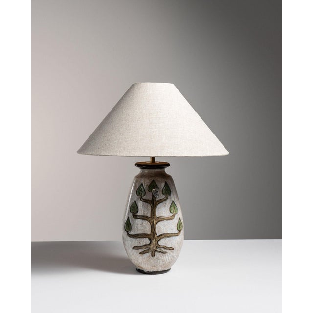 1970s Traditional Rich Painted Brown Hand-Painted Ceramic Table Lamp For Sale - Image 10 of 10