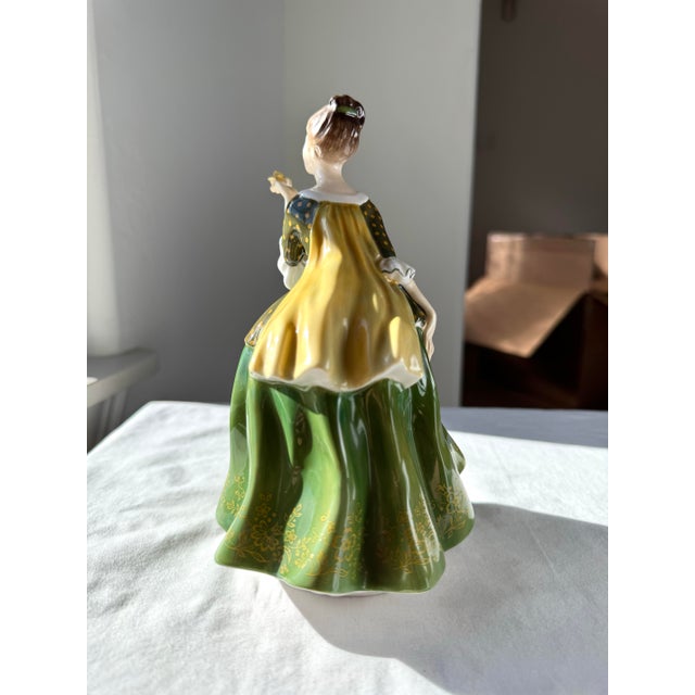Royal Doulton Late 20th Century Royal Doulton Figurine ~ “Fleur” ~ Hn 2368 For Sale - Image 4 of 11