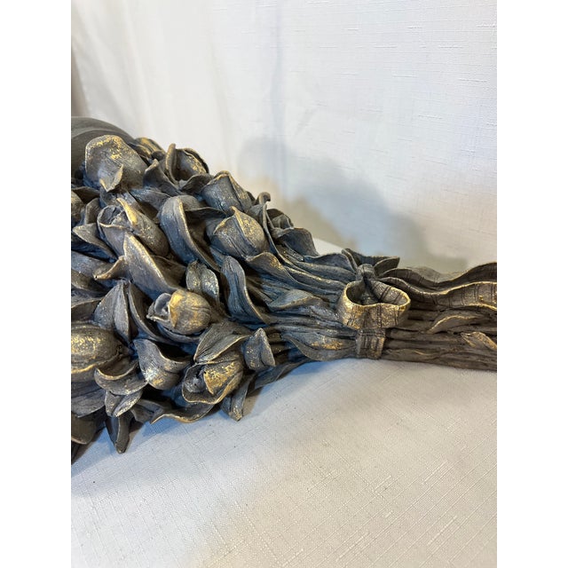 Late 20th Century Vintage Shabby Chic French Grey Wall Bracket With Gilded Rose Bouquet Design For Sale - Image 5 of 11