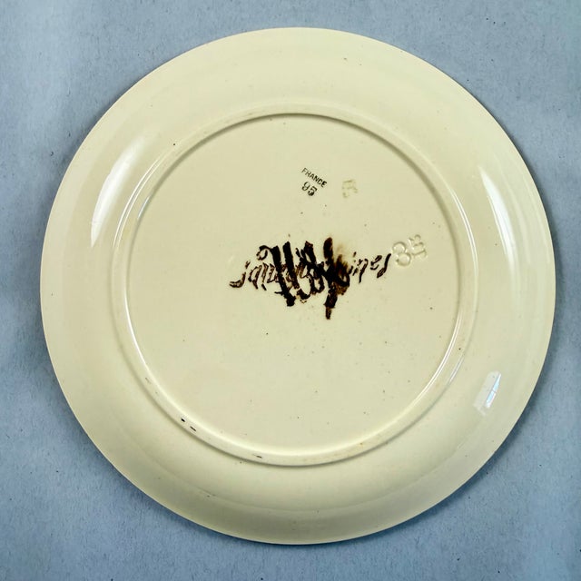 Cream Sarreguemines Benjamin Rabier Childs Plate, Au Pays Des Surprise For Sale - Image 8 of 8