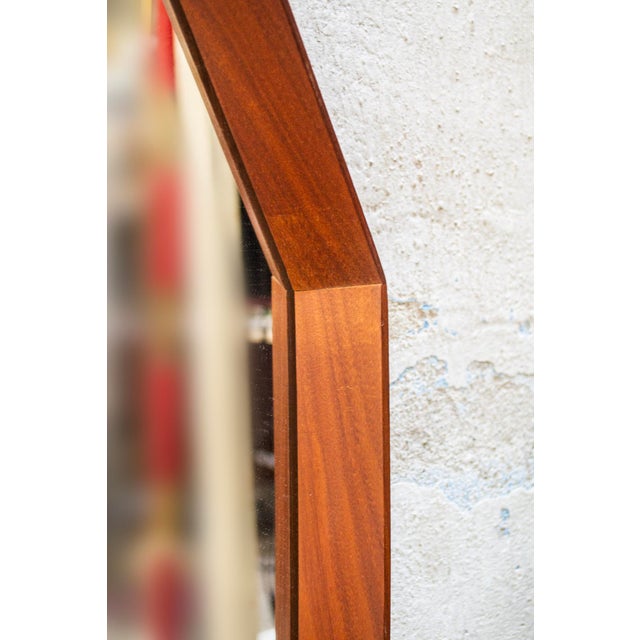 1950s Octagonal Wall Mirror in Wood and Leather, 1950s For Sale - Image 5 of 6