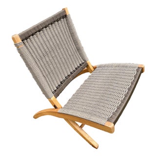 Hans Wegner Style Chair Woven Rope Beechwood Frame Folds Flat 1960s Restored For Sale