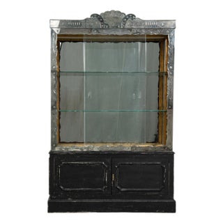Venetian Vitrine For Sale