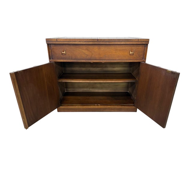 Mid-Century Modern Broyhill Brasilia Walnut Flip-Top Server For Sale In Philadelphia - Image 6 of 11