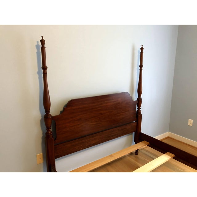 1980s Henkel Harris Fairfax Bed in Cherry For Sale In Richmond - Image 6 of 9