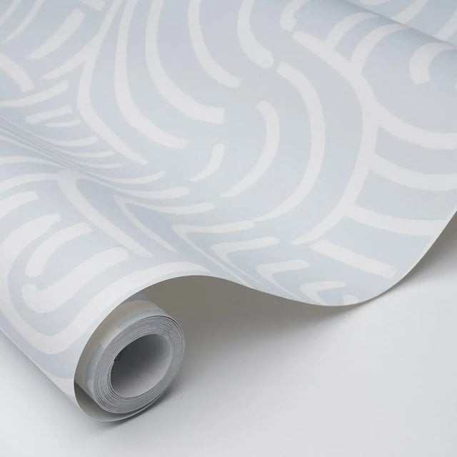 Schumacher SAMPLE - Schumacher x Backdrop New Beat Wallpaper In Air For Sale - Image 4 of 4