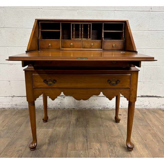 Vintage Davis Cabinet Co Chippendale Queen Anne Style Slant Front Secretary Desk For Sale - Image 13 of 16