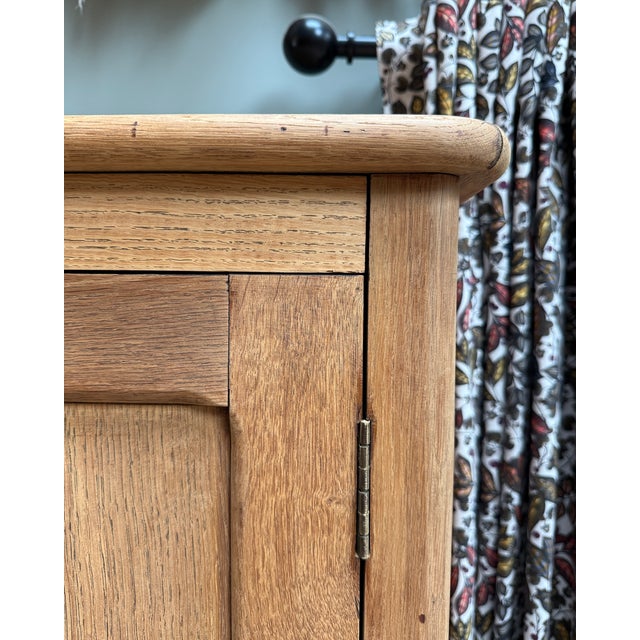 Large Antique Bonnetière in Oak, 1890s For Sale - Image 8 of 14