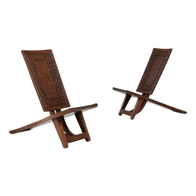 20th Century African Wooden Carved Chairs from Congo - A Pair For Sale