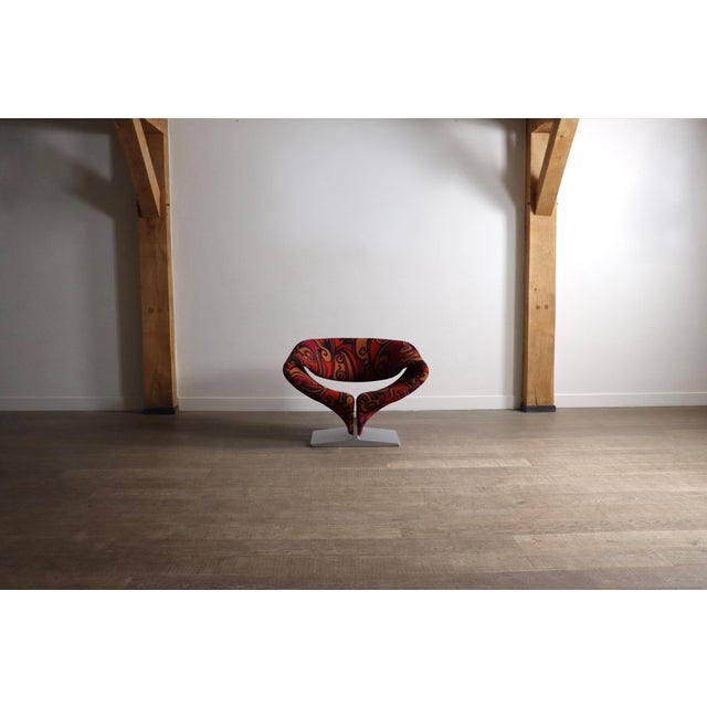 Mid-Century Modern Ribbon Chair in Jack Lenor Larsen Momentum Fabric by Pierre Paulin for Artifort, 1990s For Sale - Image 3 of 17