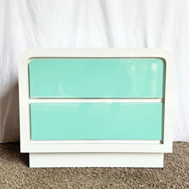 Postmodern 1980s Postmodern White and Turquoise Lacquer Laminate Waterfall Nightstand For Sale - Image 3 of 7