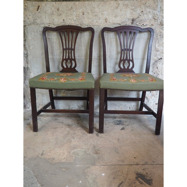 George III side chair. Well molded, shaped back with fluted and open work backsplat with wheat sheaf carving. Mahogany....