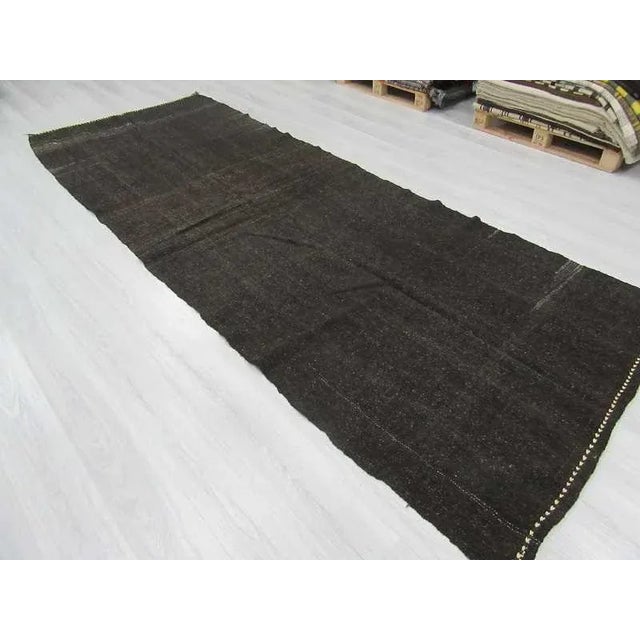1960s Vintage Black Turkish Goat Hair Kilim Rug - 4′11″ × 13′ For Sale - Image 5 of 6