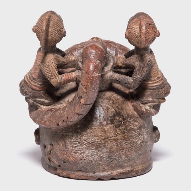 Nigerian Yoruba Gelede Helmet Mask, C. 1950 For Sale - Image 4 of 7