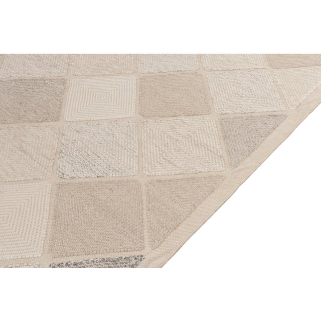 Rug & Kilim's Scandinavian Style Custom Kilim Rug in Greige and White Diamond Pattern - 9'x12'' For Sale In New York - Image 6 of 7