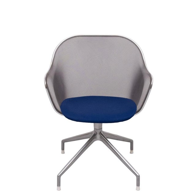 Italian Iuta Swivel Chair by Antonio Citterio for B&B Italia, 2000 For Sale - Image 4 of 14
