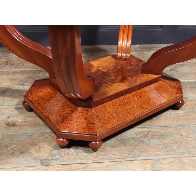 Art Deco Centre Table in Burr Yew, 1920s For Sale - Image 6 of 15