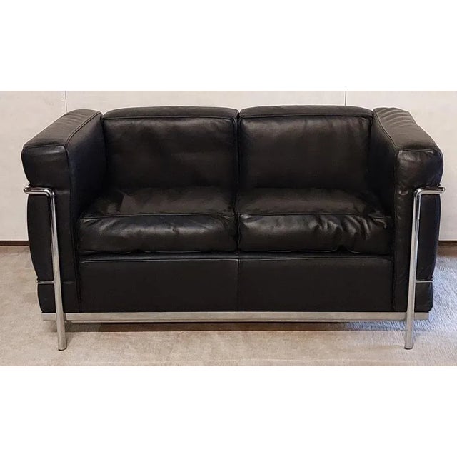Leather LC2 2-Seater Sofa by Le Corbusier & Pierre Jeanneret for Cassina For Sale - Image 9 of 9