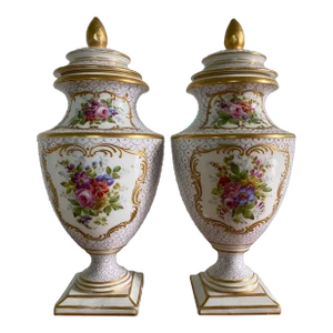 Pair 19th Century Samson Porcelain Vases / Lidded Urns After Swansea Porcelain Gilt With Floral Motifs