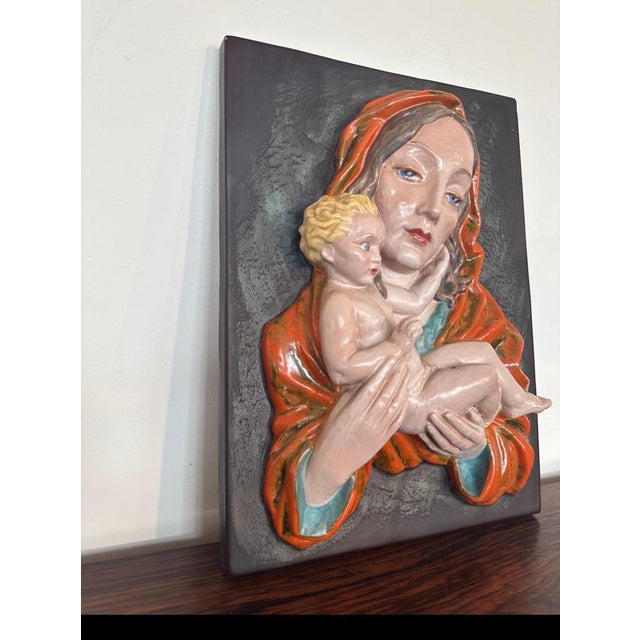 1920s Art Deco Ceramic Madonna and Child Wall Relief from Keramos Wien, 1920 For Sale - Image 5 of 12
