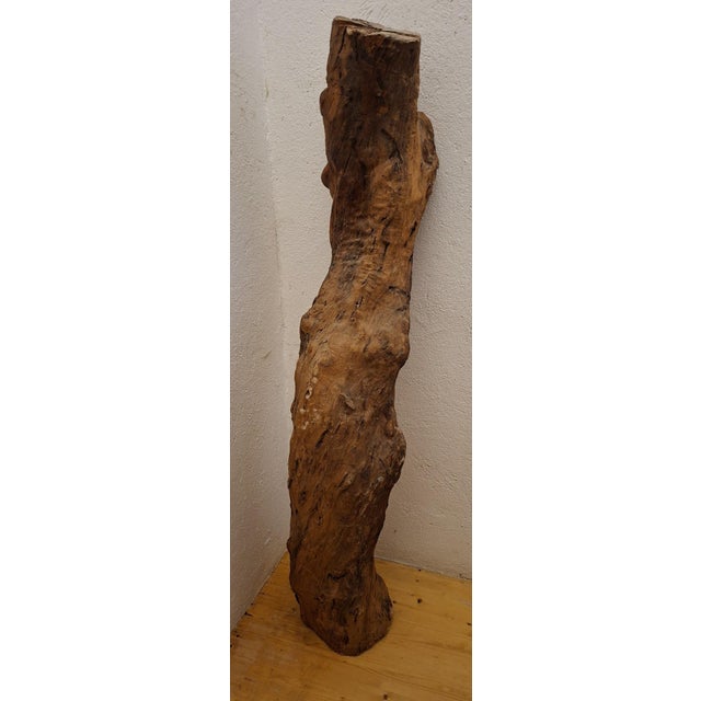 Female Sculpture Carved from a Tree Stump, 20th Century, 1960s, Wood, in Good conditions. Designed 1960 to 1969