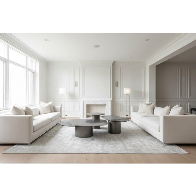 Set of 3 Modern Irregular Kaylee Coffee Table Set in Silver For Sale - Image 4 of 8