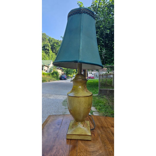 Vintage Hollywood Regency Floral Urn Table Lamp With Green Shade For Sale - Image 6 of 12