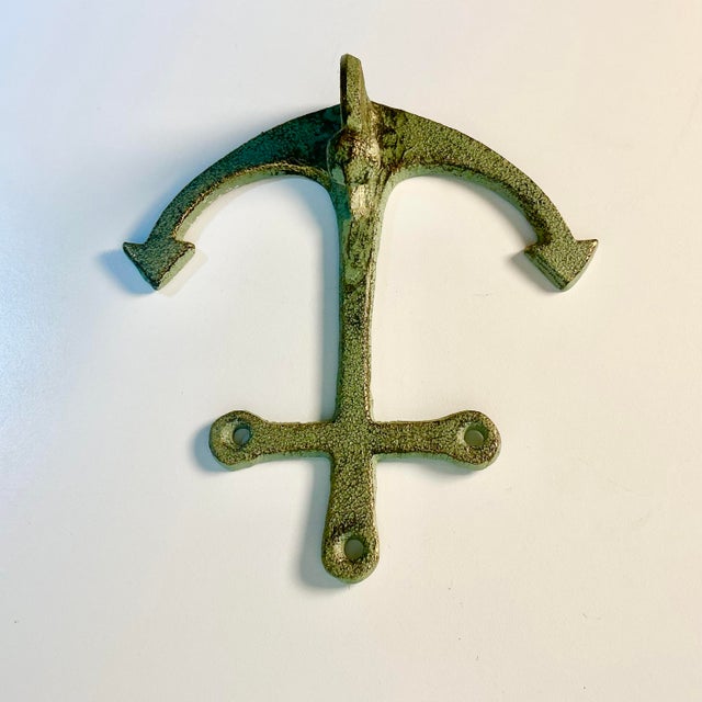 1970s 1970s Vintage Nautical Coastal Arts & Crafts Cast Iron Anchor Wall Hook For Sale - Image 5 of 11