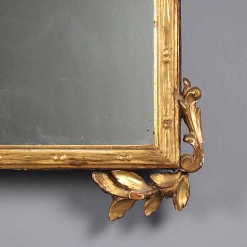 Wood Neoclassical Mirror in Carved and Gilded Wood For Sale - Image 7 of 10