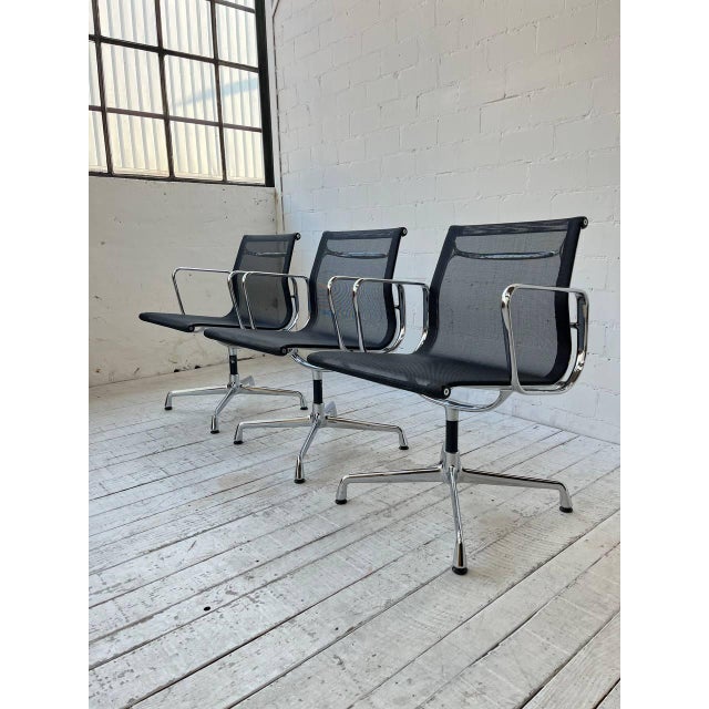 EA 108 Chair by Charles & Ray Eames for Vitra, 1990 For Sale - Image 6 of 15