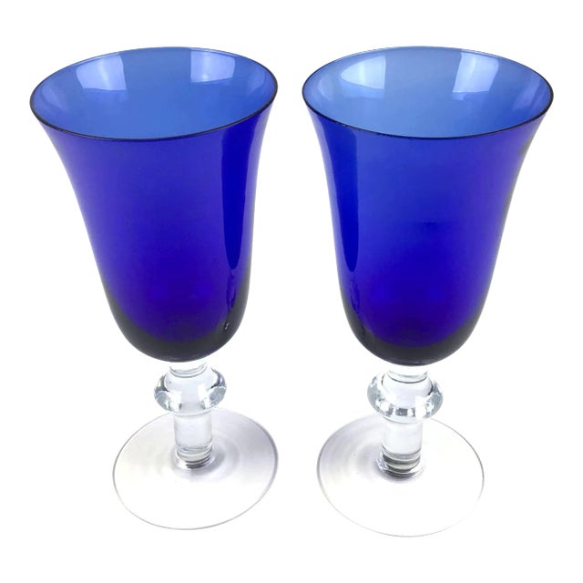 Vintage Cobalt Blue Cocktail Gasses a Pair For Sale