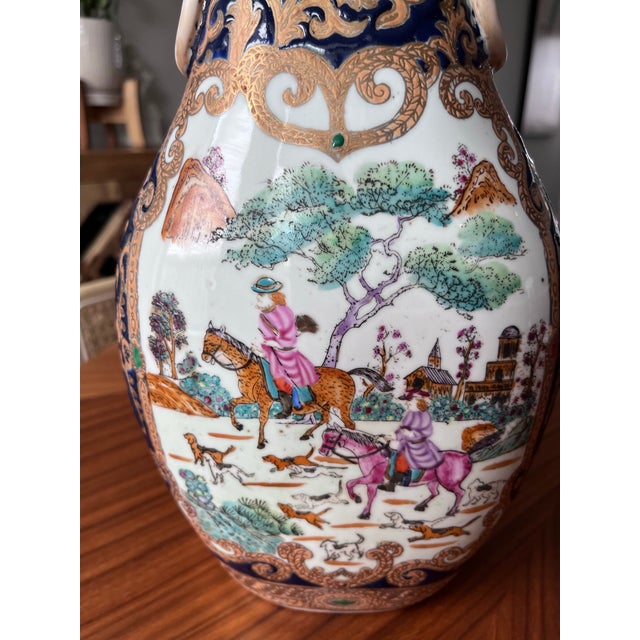 Mid 20th Century Chinese Export Vase Hunting Scene Motif With Foo Dog Handles For Sale - Image 9 of 12