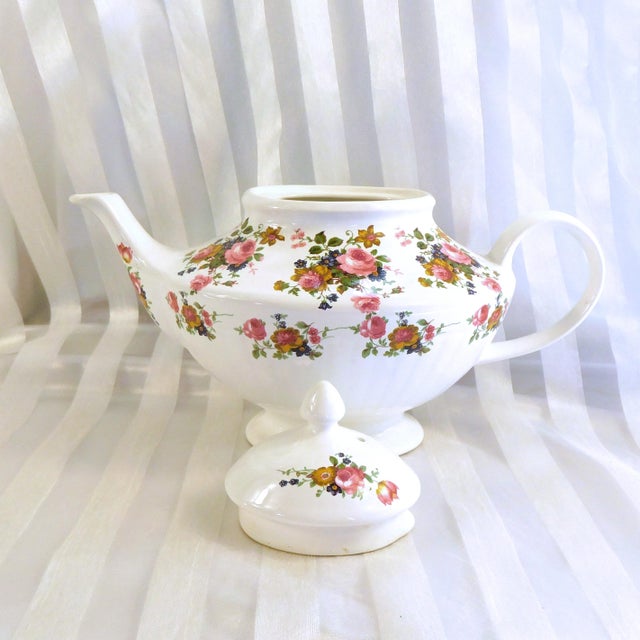 Contemporary 1940s Arthur Wood Floral Teapot For Sale - Image 3 of 5
