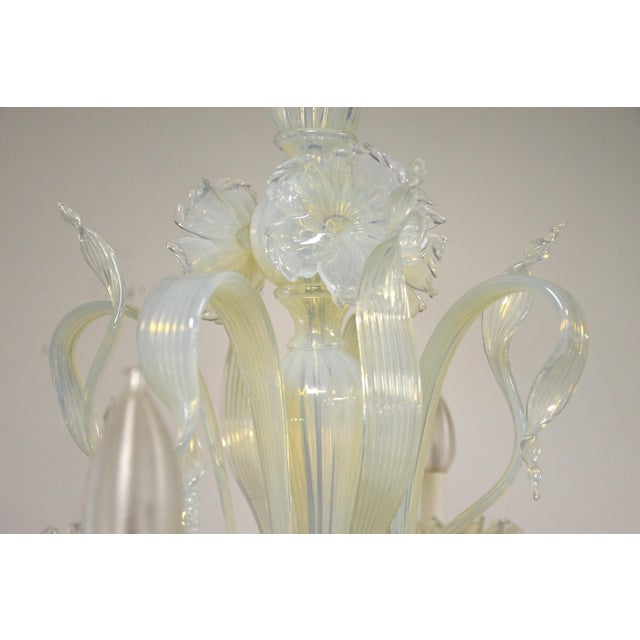 1970s Mid Century Modern Murano Venetian Glass Chandelier For Sale In Boston - Image 6 of 7