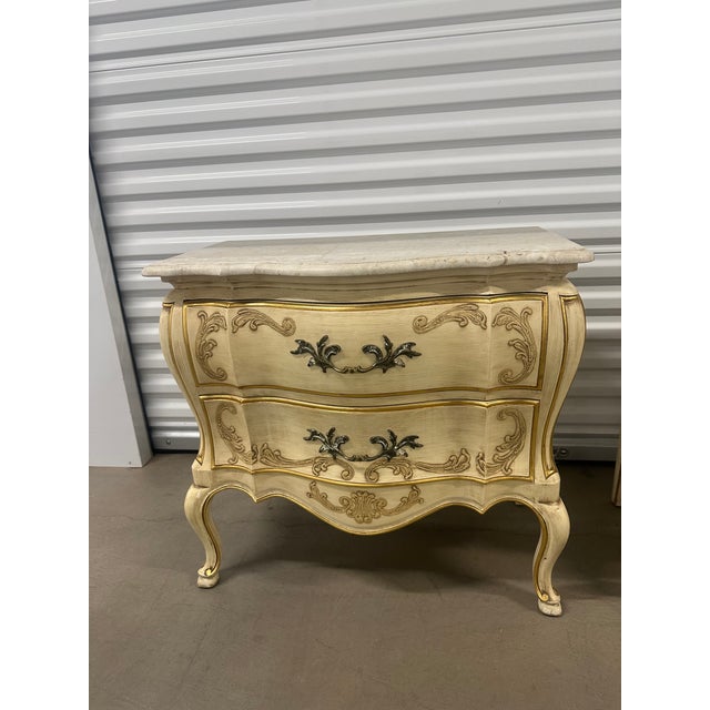 French Provincial 1960s William A. Berkey Furniture Co. For John Widdicomb Nightstands - A Pair For Sale - Image 3 of 15