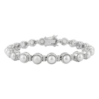Majestic Solid Silver Pearl Bracelet With Zircons by Carat&her For Sale
