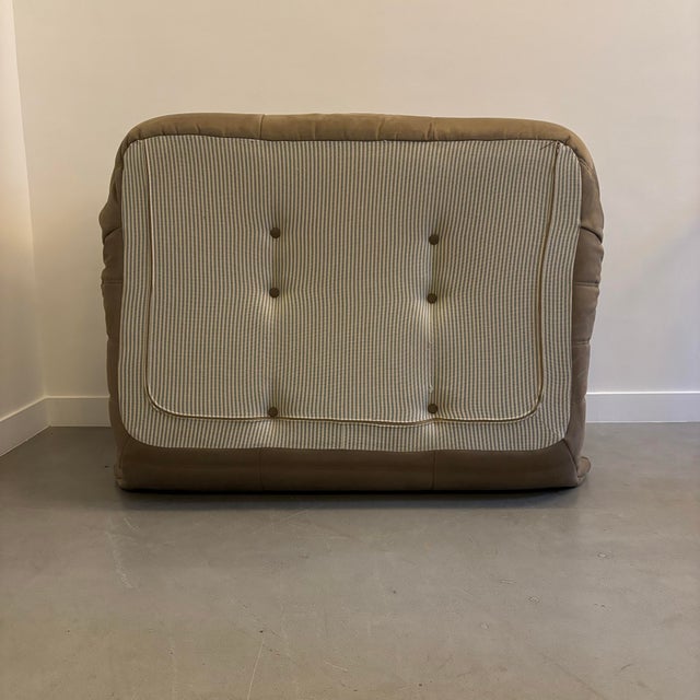 Mid-Century Modern Vintage Two-Seater Togo Sofa by Michel Ducaroy for Ligne Roset, 1973 For Sale - Image 3 of 8