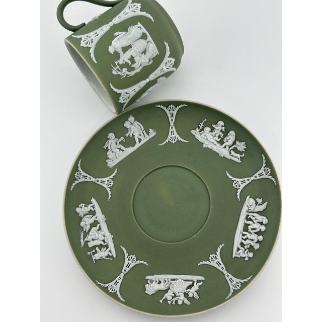1940s Wedgwood Celadon Demitasse Cup & Saucer – Neoclassical Bas-Relief Sage Green Porcelain For Sale In Boston - Image 6 of 11
