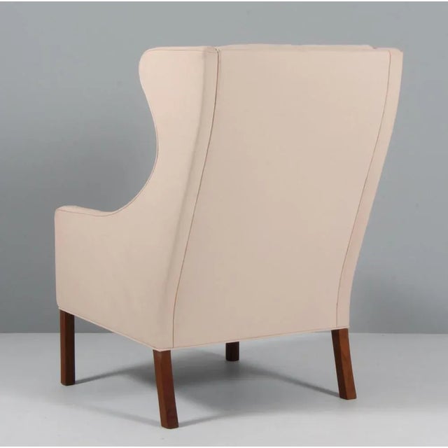 Set of Natural Leather Wingback Chair and Ottoman by Børge Mogensen for Fredericia For Sale - Image 12 of 13