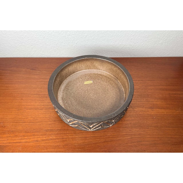 Large Mid-Century Modern Danish Studio Pottery Bowl from Lovemose, 1960s For Sale - Image 9 of 18