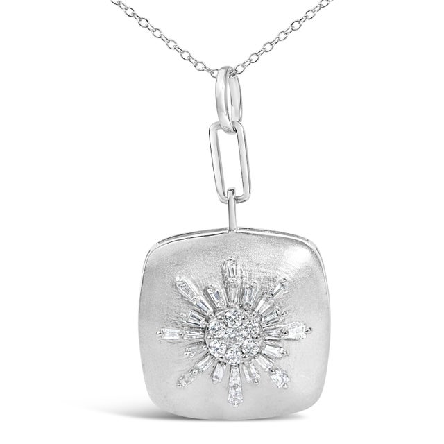 Contemporary Sterling Silver 1/2 Cttw Diamond Sunburst Medallion Pendant Necklace 18 Inch Cable Chain For Sale - Image 3 of 4